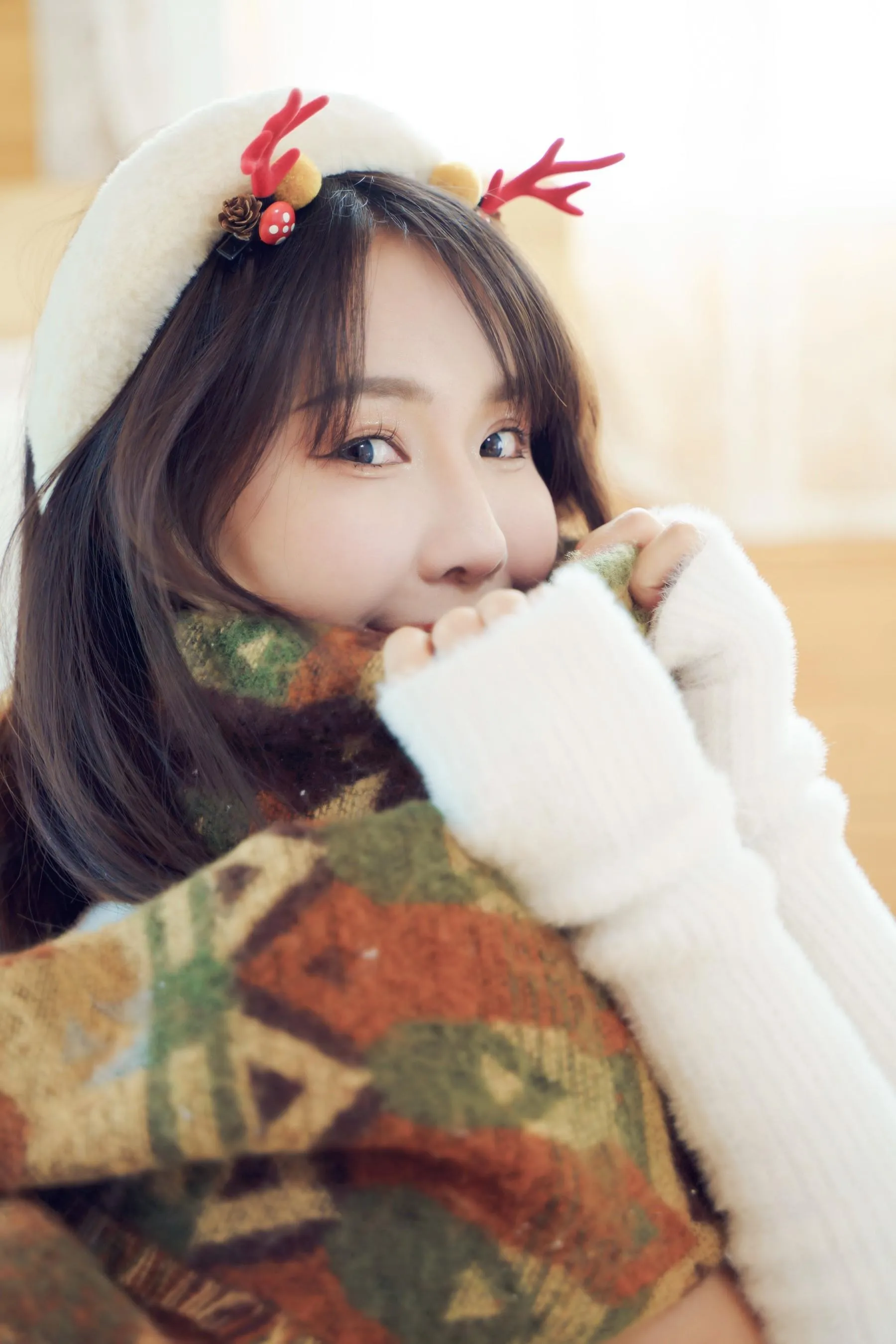 [YITUYU艺图语]2021.12.21 圣诞少女 lin [42P]插图